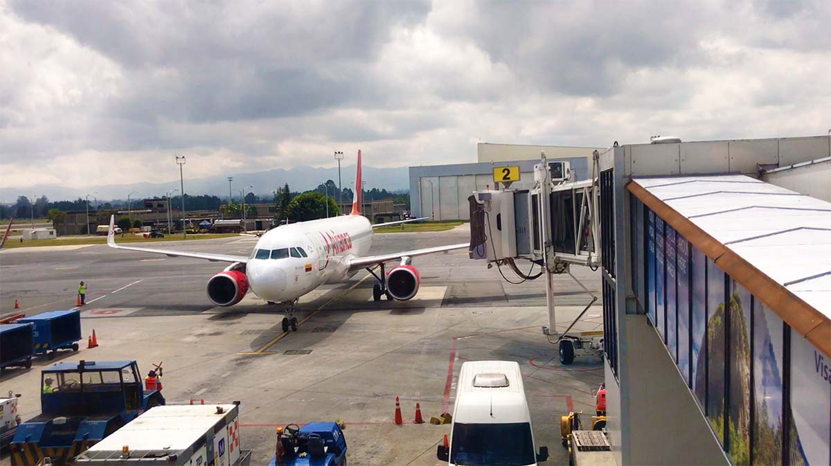 Travel Day - Medellín to Santa Marta Colombia - Avianca Airlines